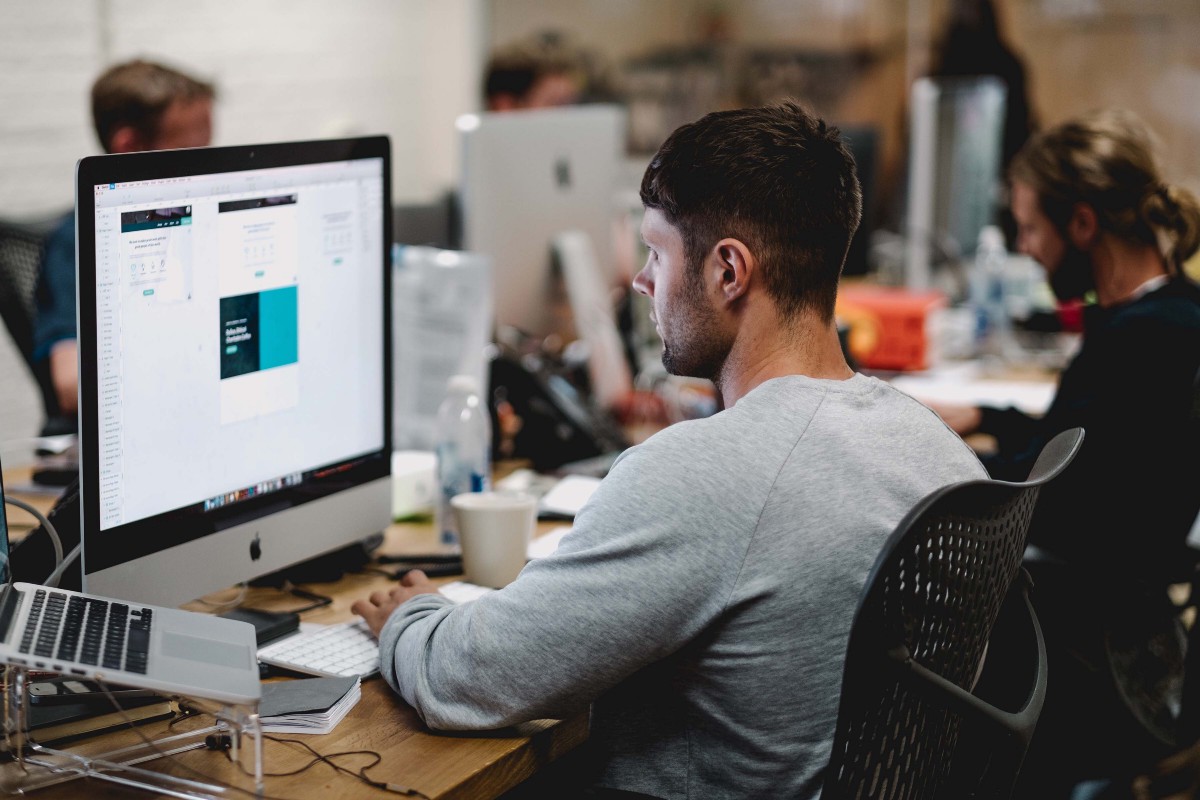 Netflix Careers ( Program Analyst ) - Remote @Apply4Job